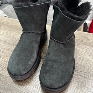 Ugg Cozy Women's Black Shearling-Lined Suede Boots